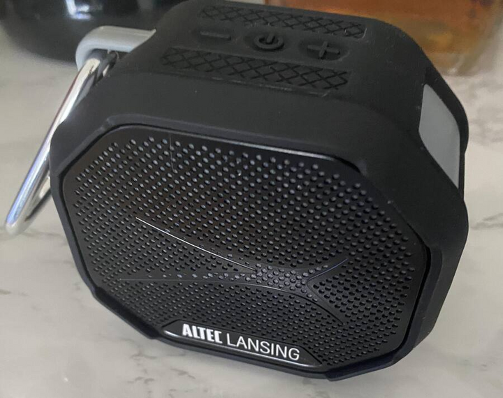 Altec Lansing - Bluetooth HydraTrek 2.0 EverythingProof Portable Speaker - Periwinkle/White