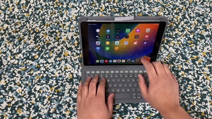 Zagg Messenger Folio 2 Keyboard & Case for Apple iPad 10.2"