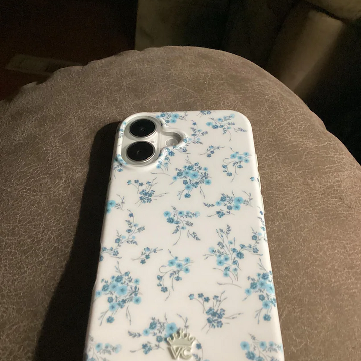 VELVET CAVIAR - Magsafe Case for Apple iPhone 16 - French Blue